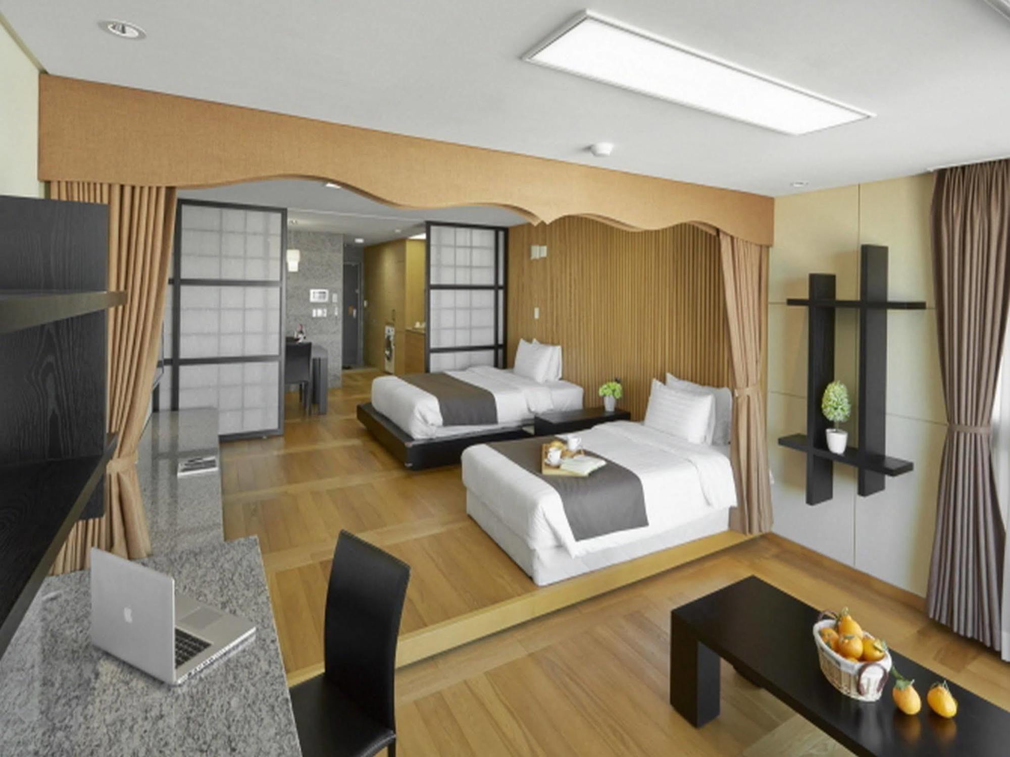 Shinshinhotel Jeju Ocean Exterior photo
